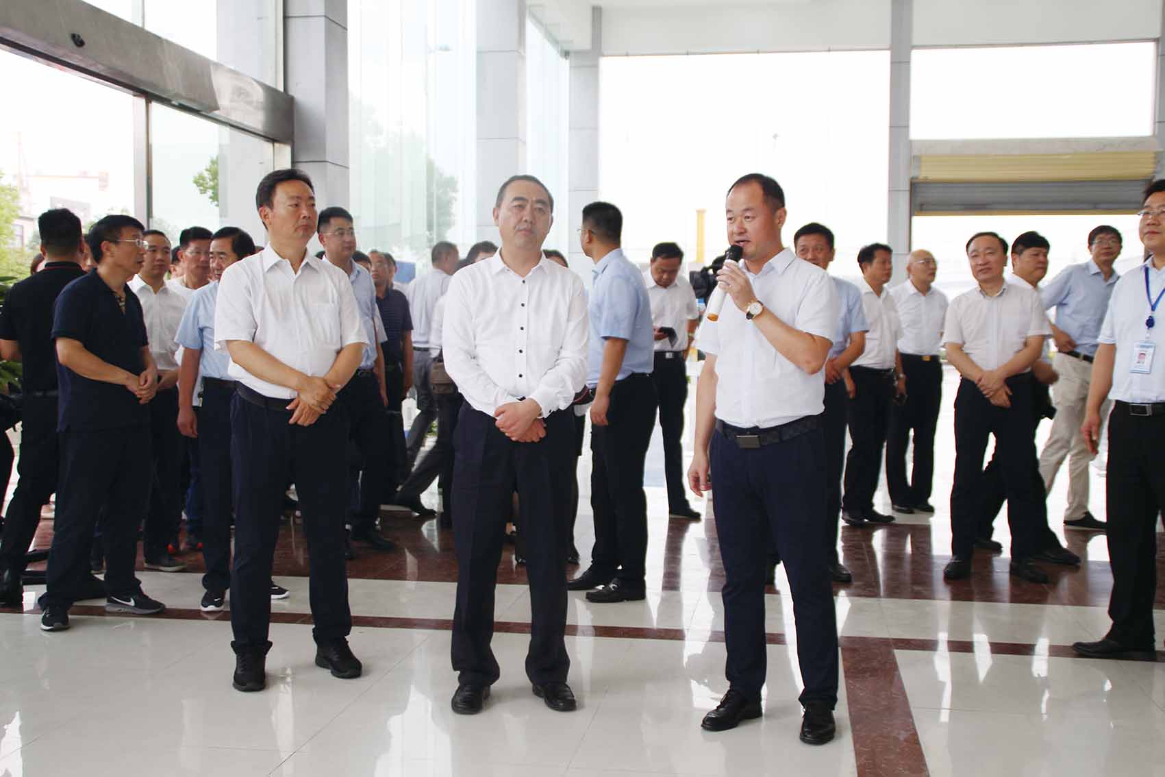 77���� �C ȫ����ȫ����̬�ȵ���������ֱ��ƽ̨