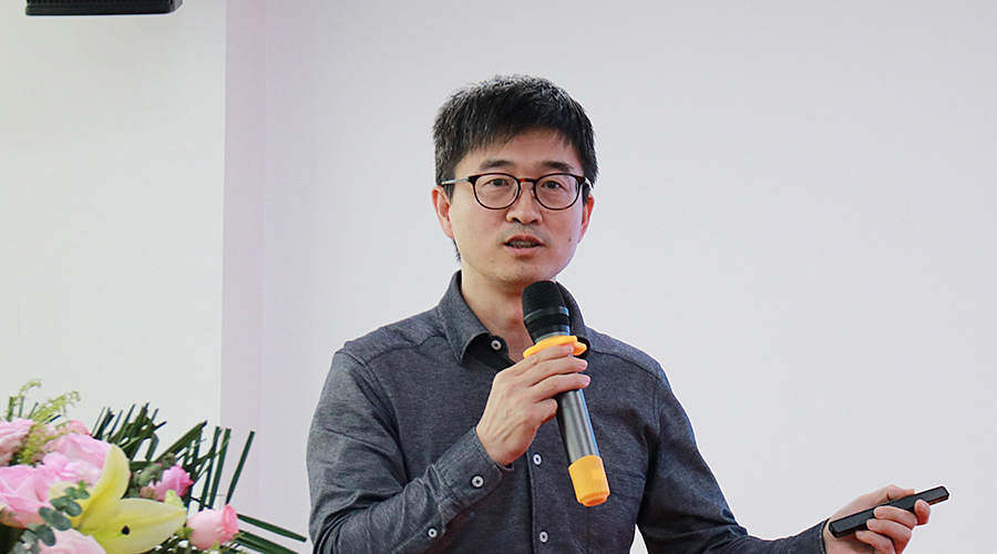 77���� �C ȫ����ȫ����̬�ȵ���������ֱ��ƽ̨