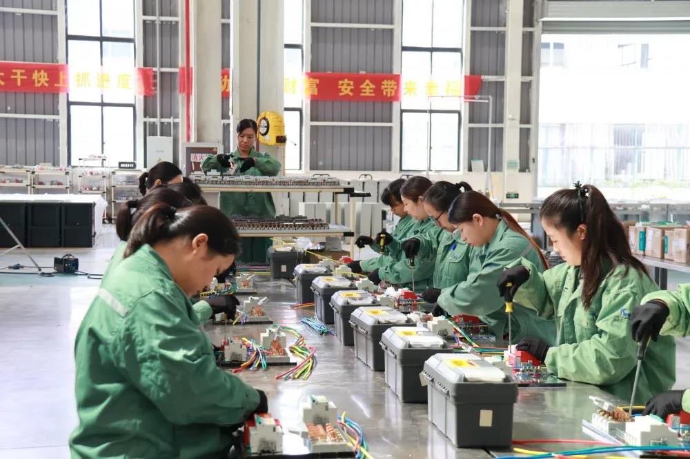 77���� �C ȫ����ȫ����̬�ȵ���������ֱ��ƽ̨