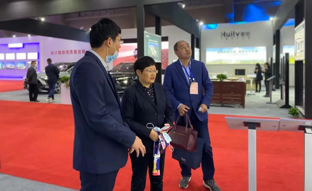 77���� �C ȫ����ȫ����̬�ȵ���������ֱ��ƽ̨