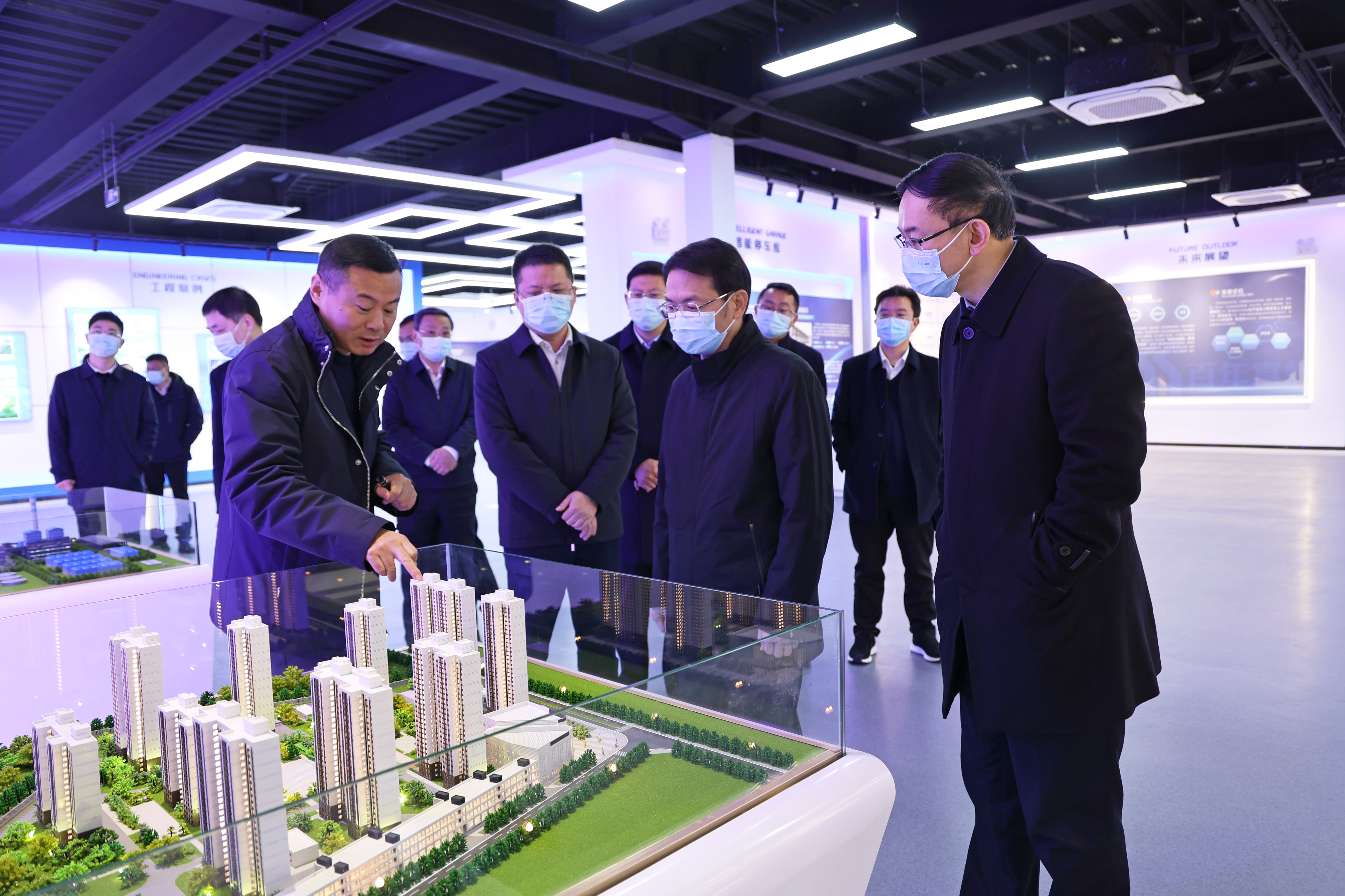 77���� �C ȫ����ȫ����̬�ȵ���������ֱ��ƽ̨