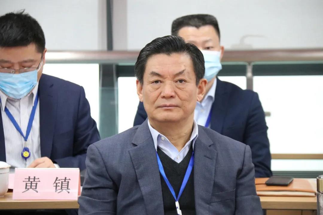 77���� �C ȫ����ȫ����̬�ȵ���������ֱ��ƽ̨