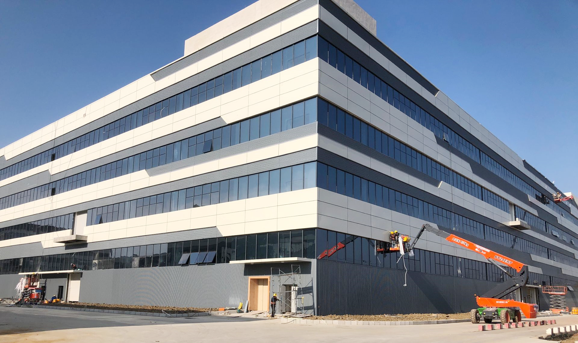 77���� �C ȫ����ȫ����̬�ȵ���������ֱ��ƽ̨