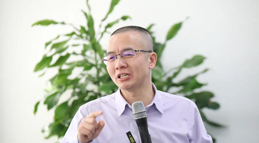 77���� �C ȫ����ȫ����̬�ȵ���������ֱ��ƽ̨