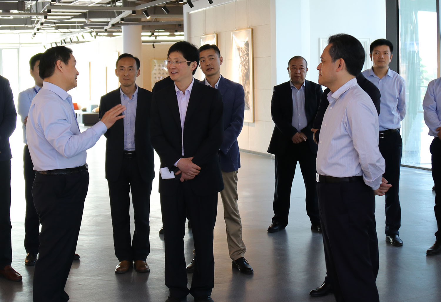 77���� �C ȫ����ȫ����̬�ȵ���������ֱ��ƽ̨