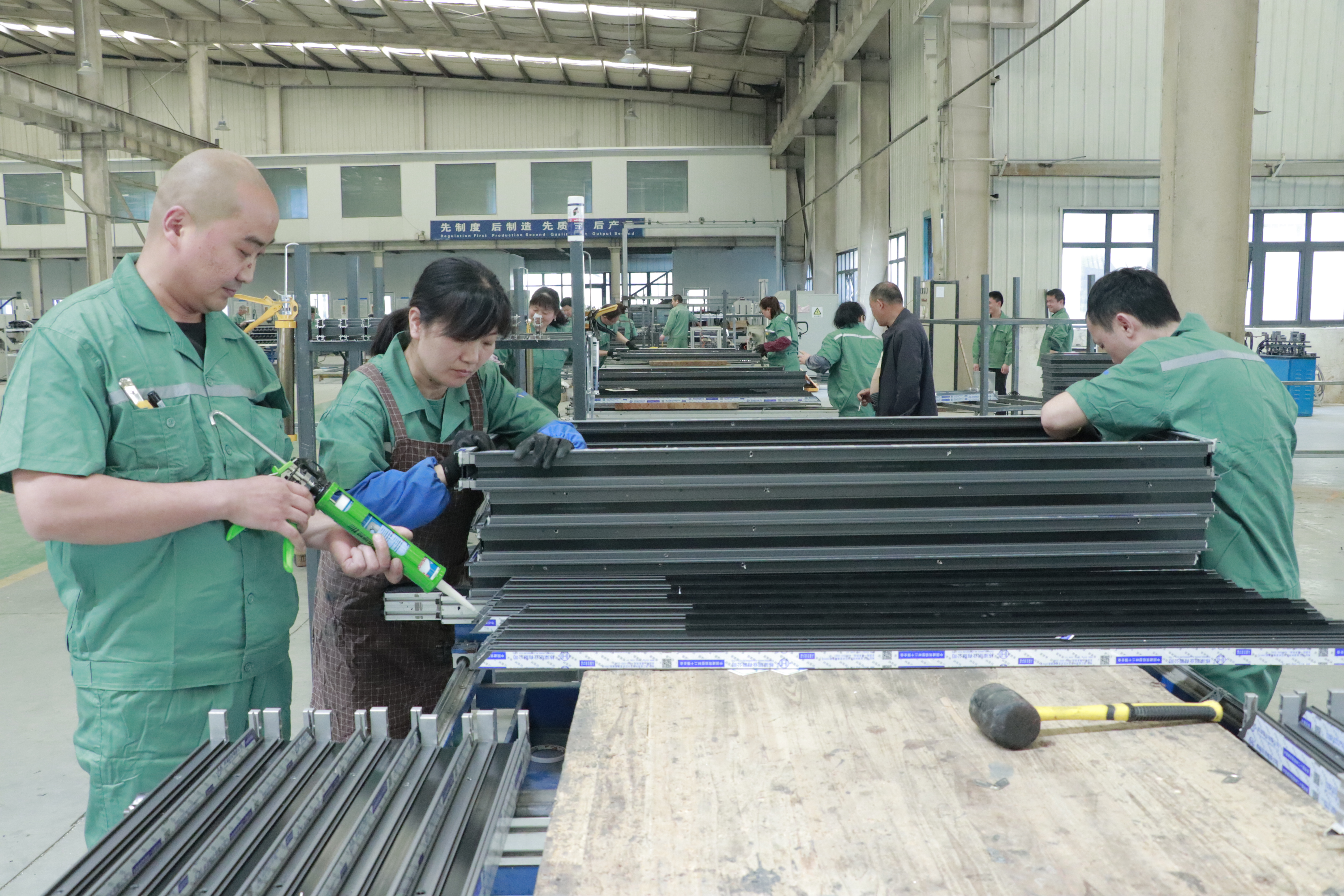 77���� �C ȫ����ȫ����̬�ȵ���������ֱ��ƽ̨