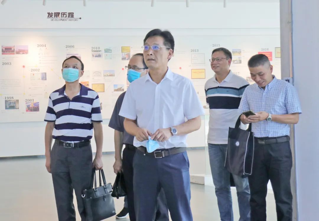 77���� �C ȫ����ȫ����̬�ȵ���������ֱ��ƽ̨