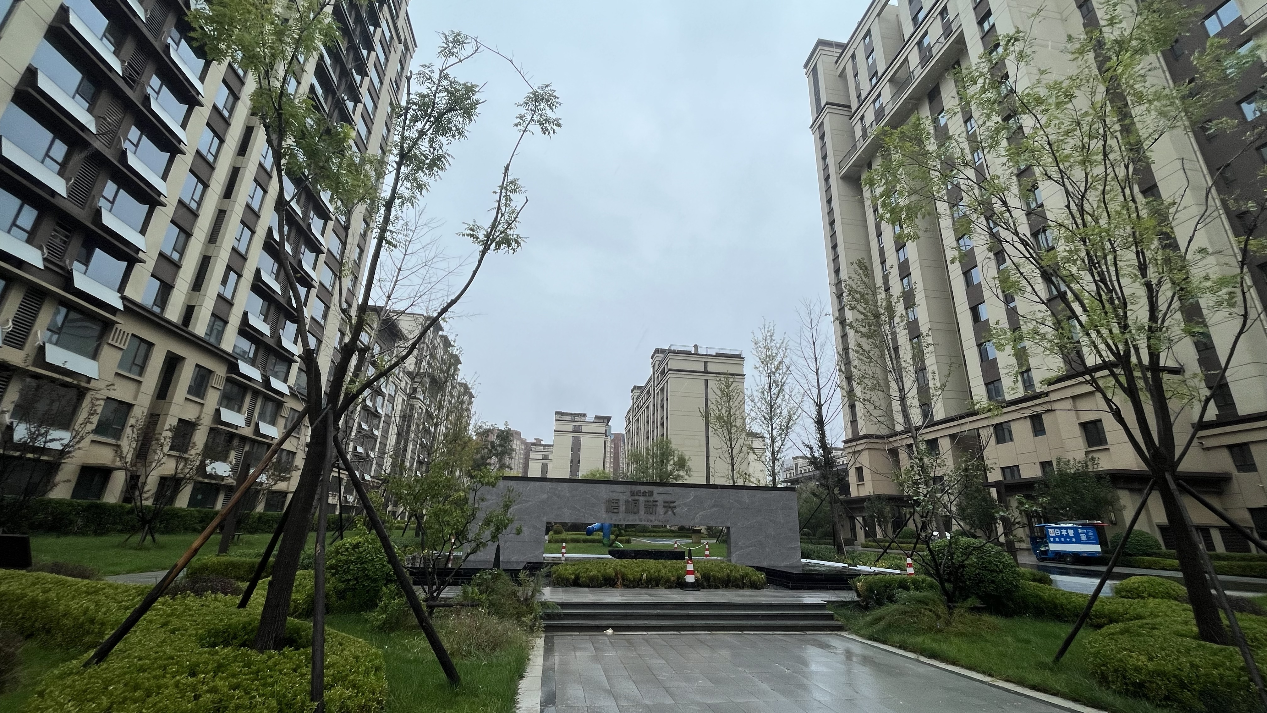 77���� �C ȫ����ȫ����̬�ȵ���������ֱ��ƽ̨