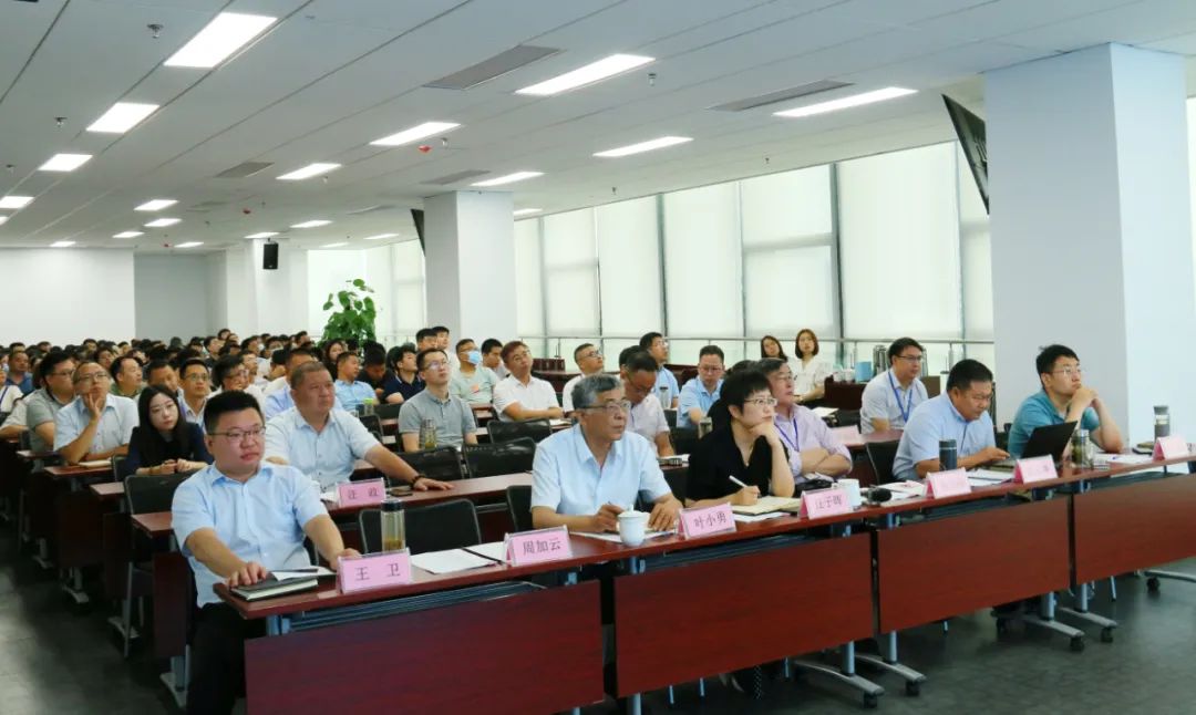 77���� �C ȫ����ȫ����̬�ȵ���������ֱ��ƽ̨