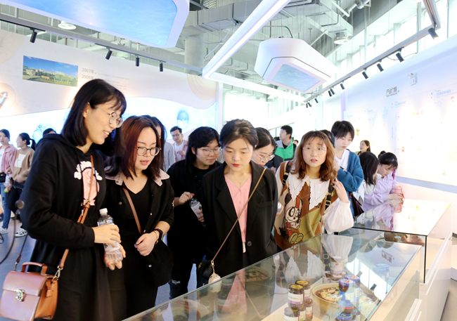 77���� �C ȫ����ȫ����̬�ȵ���������ֱ��ƽ̨