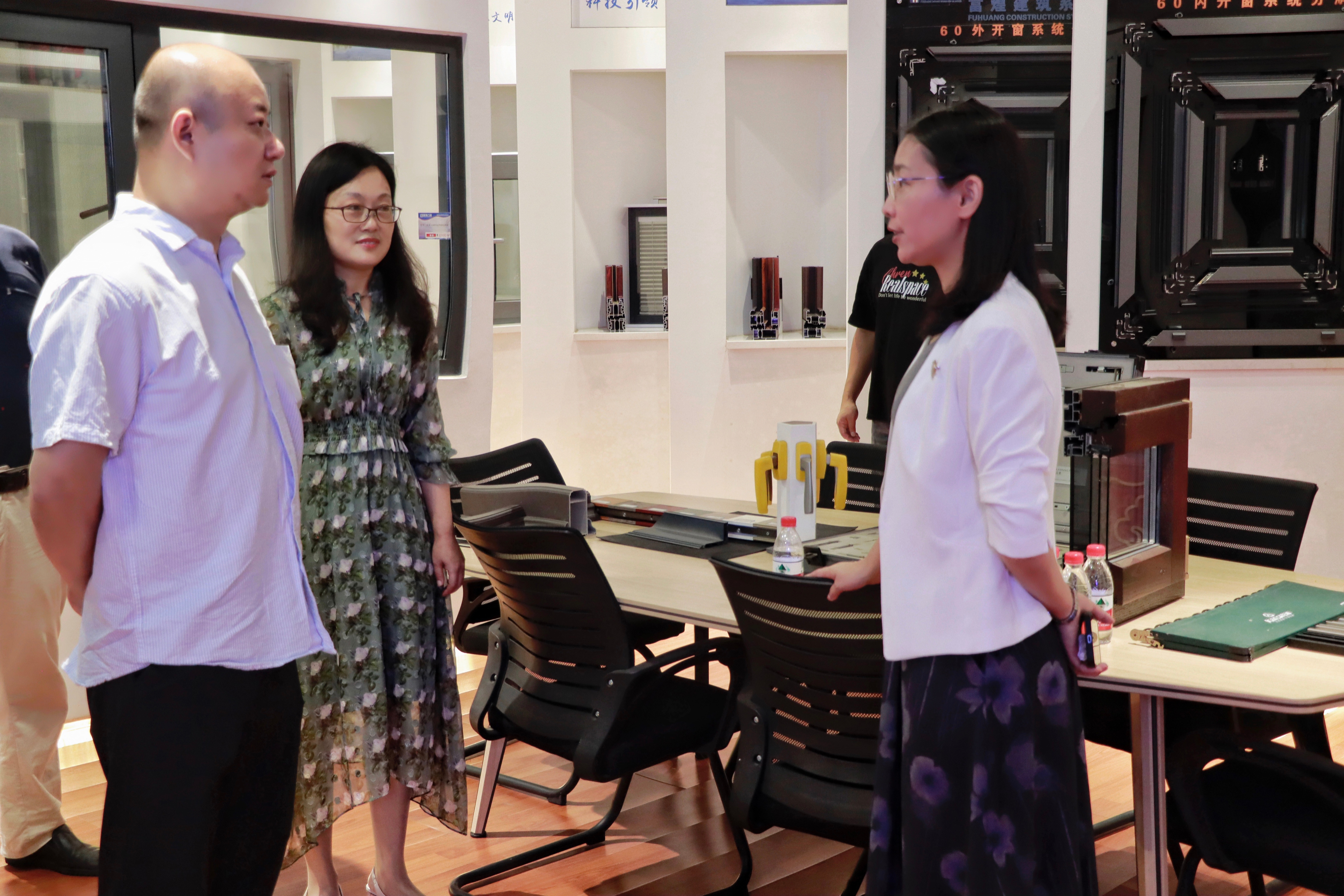 77���� �C ȫ����ȫ����̬�ȵ���������ֱ��ƽ̨