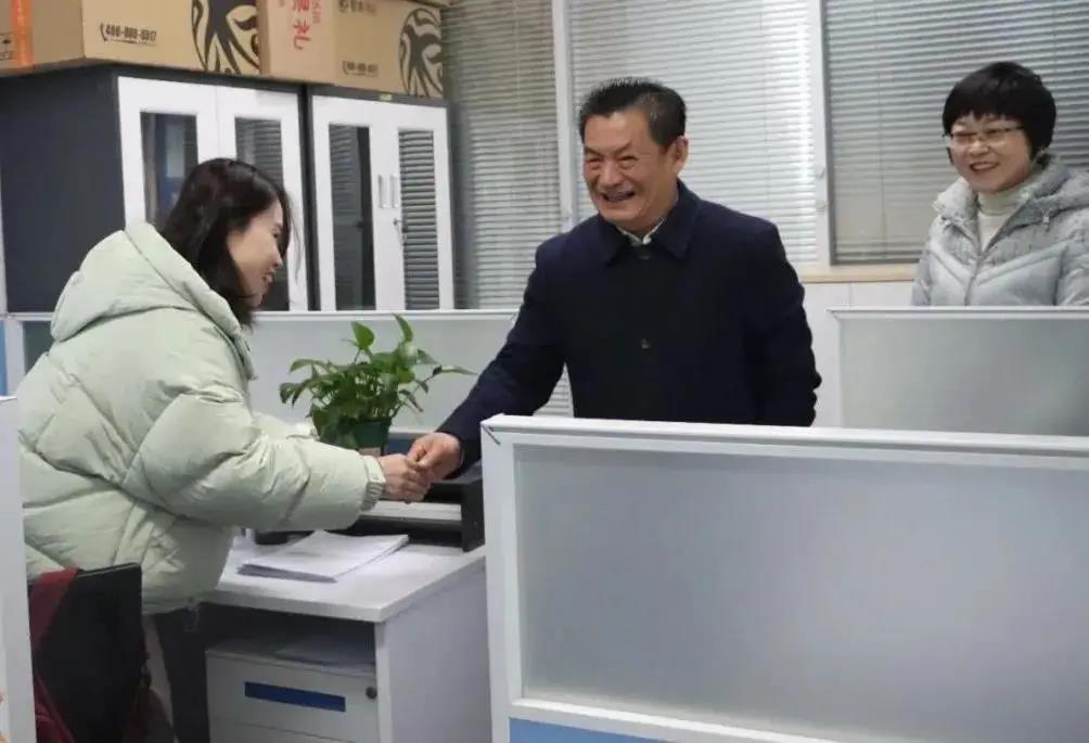 77���� �C ȫ����ȫ����̬�ȵ���������ֱ��ƽ̨