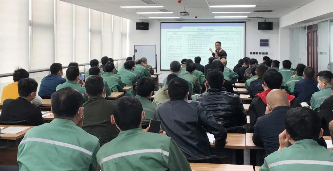 77���� �C ȫ����ȫ����̬�ȵ���������ֱ��ƽ̨