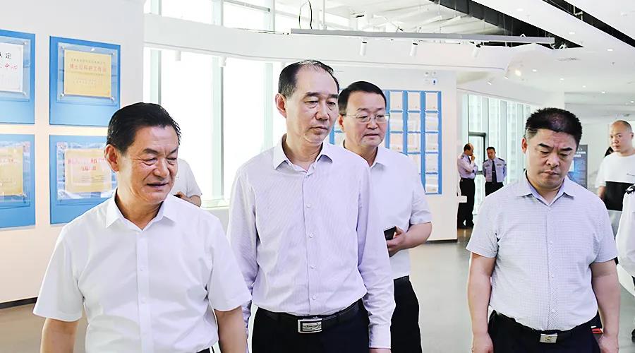 77���� �C ȫ����ȫ����̬�ȵ���������ֱ��ƽ̨