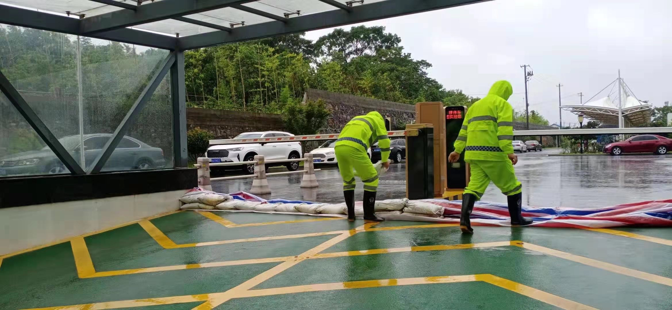 77���� �C ȫ����ȫ����̬�ȵ���������ֱ��ƽ̨