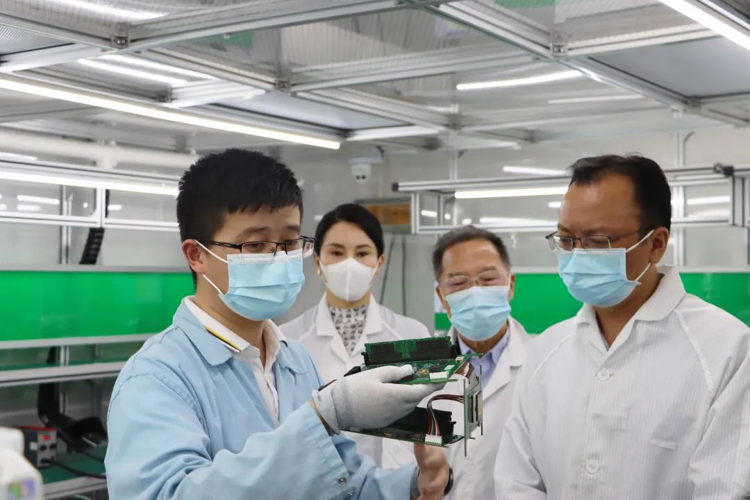 77���� �C ȫ����ȫ����̬�ȵ���������ֱ��ƽ̨