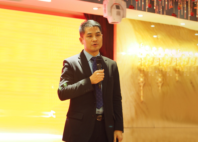 77���� �C ȫ����ȫ����̬�ȵ���������ֱ��ƽ̨