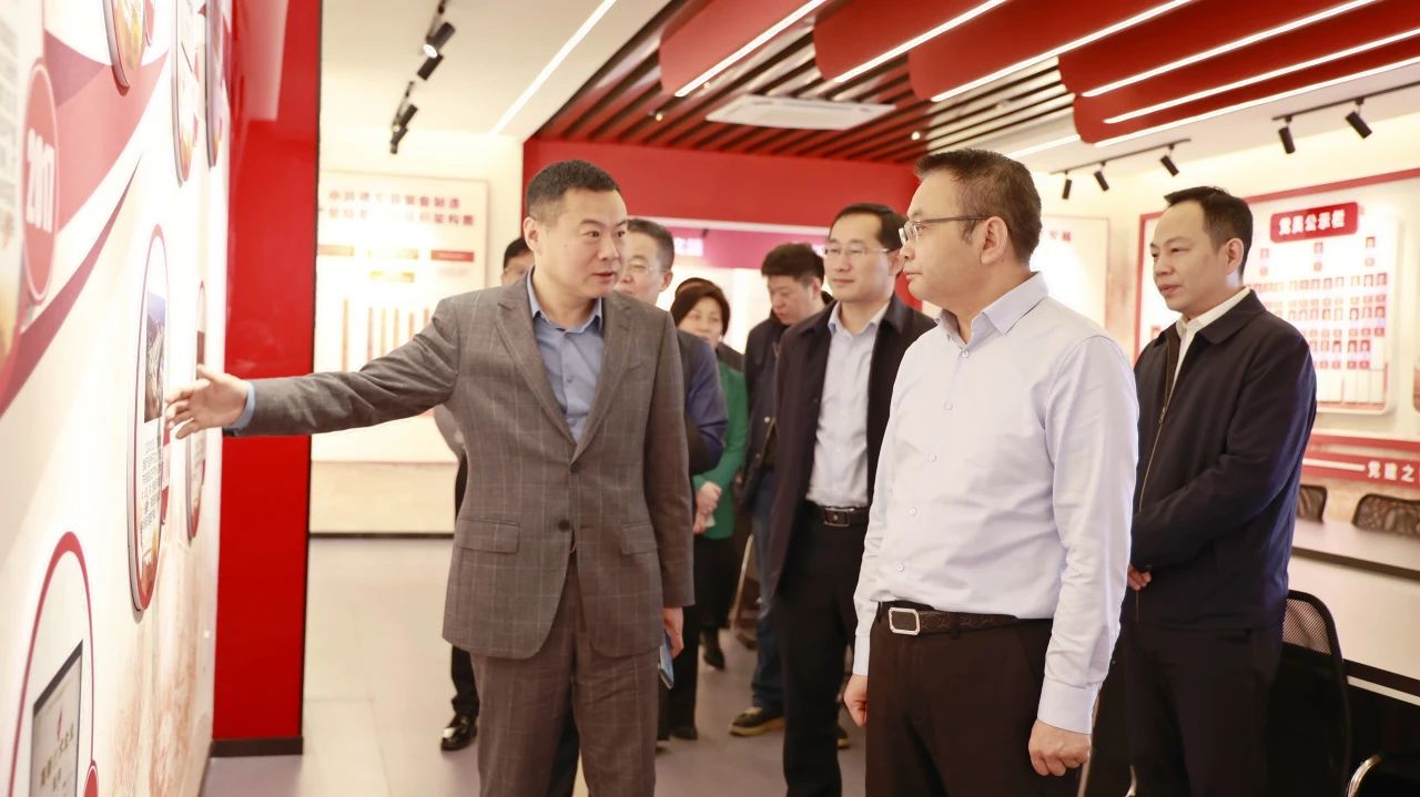 77���� �C ȫ����ȫ����̬�ȵ���������ֱ��ƽ̨