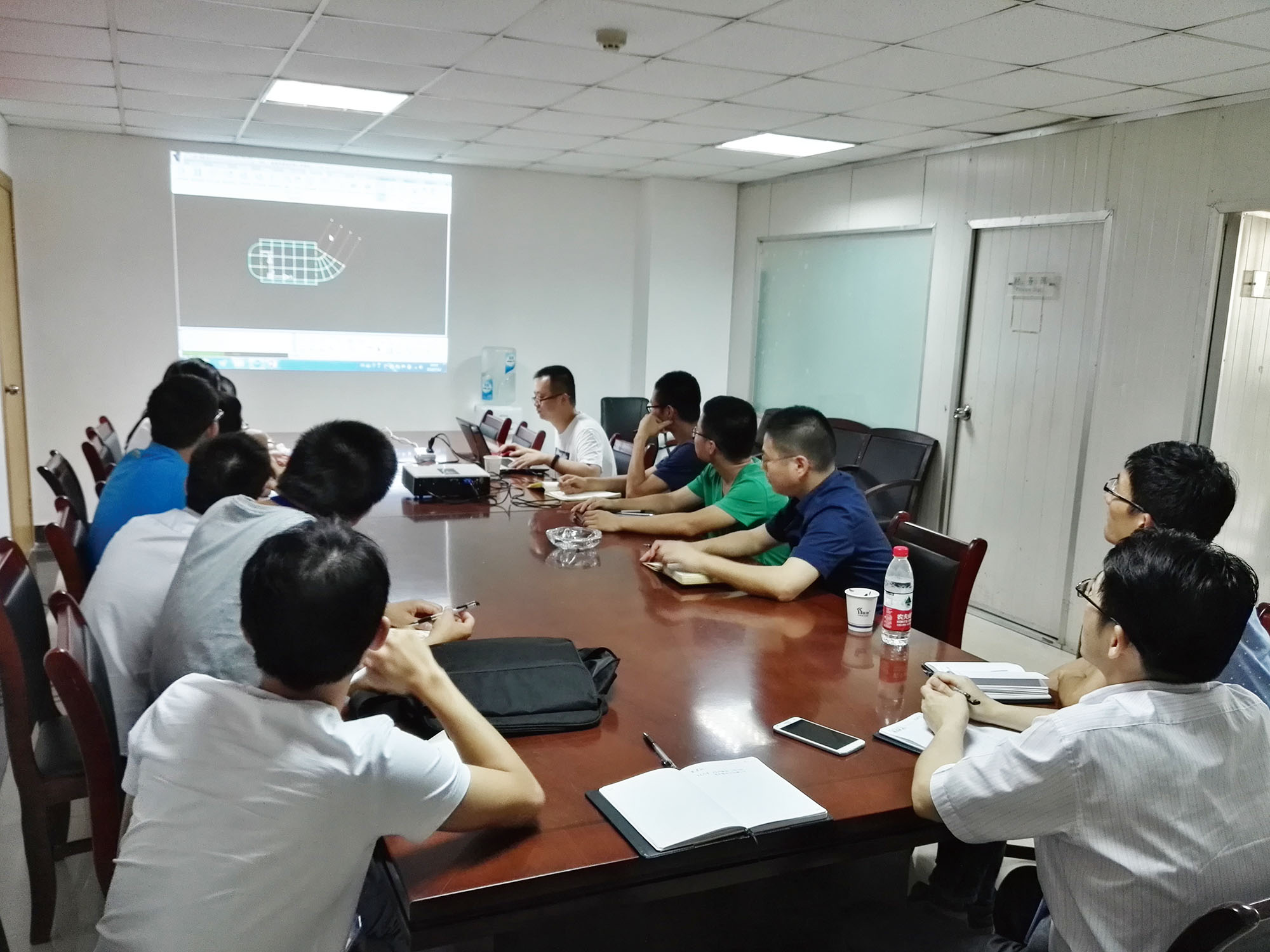 77���� �C ȫ����ȫ����̬�ȵ���������ֱ��ƽ̨